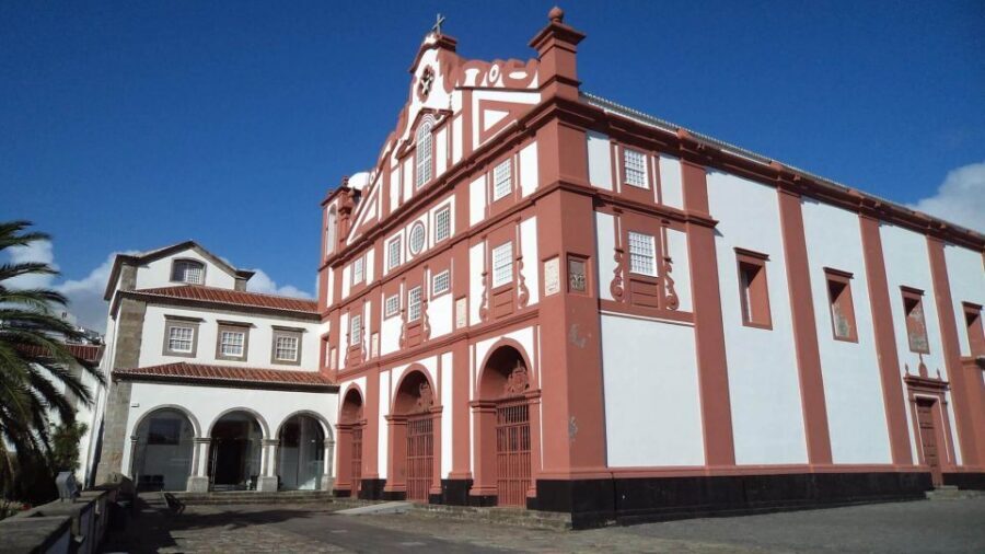 Angra do Heroísmo: Walking Tour with Local Pastry and Coffee - How hard is this walk really?