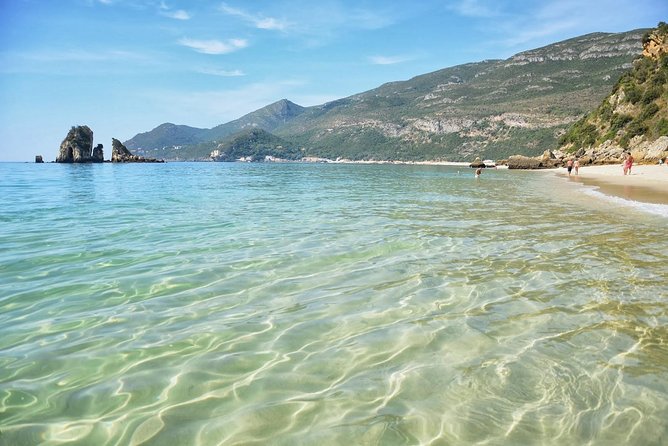 Arrabida Safari – Europe's Most Beautiful Beach & Hidden Gems - Sesimbra: quick pass by a traditional fishing village