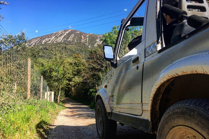 Arrabida Safari – Europe's Most Beautiful Beach & Hidden Gems - Getting out of Lisbon via 25 de Abril Bridge