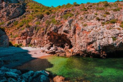 Arrábida Secret Beaches and Caves with Snorkeling Stop - Stop 1: Parque Natural da Arrábida—boat views where cliffs actually show off