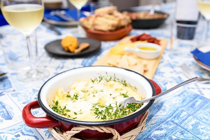 Authentic Portuguese Cooking Class and Dinner in a Lisbon Home - Key points to know before you book