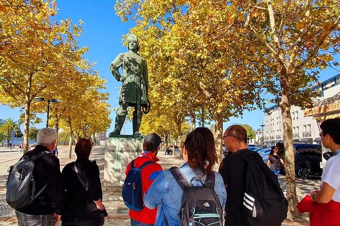 Aveiro and Costa Nova: Private Tour with Moliceiro Cruise Half Day - Should you book this Aveiro and Costa Nova private tour?