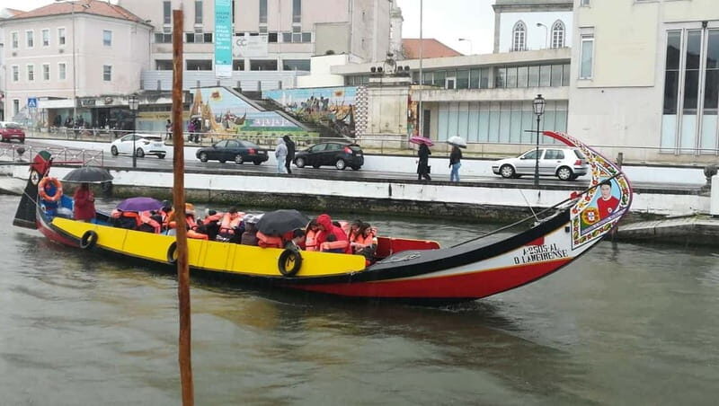 Aveiro & Coimbra Small Group Tour with Moliceiro Boat Cruise - Coimbra’s University Streets: Why This City Loads History Fast