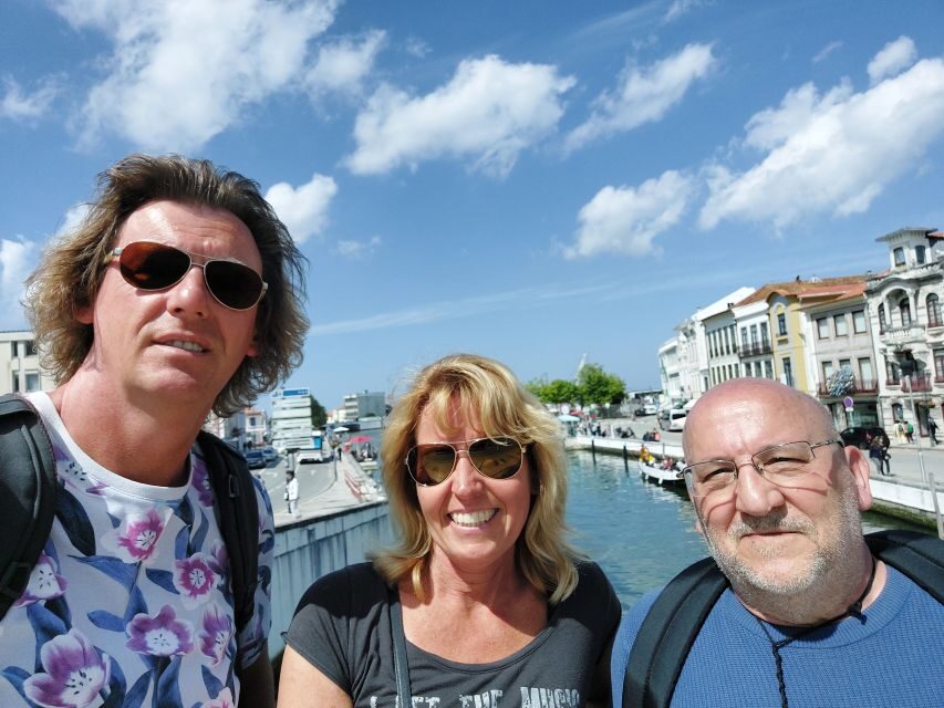 Aveiro: Stories, Canals, and Tiles Guided Walking Tour - Inside the Misericórdia church: a quick entrance that sets the tone