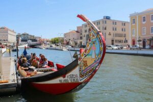 Aveiro: Traditional Moliceiro Boat Tour - The canal route from Rossio to Capitania: what you’ll notice