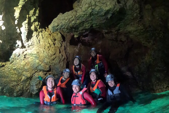 Award Winner Premium Kayak and Coasteering Adventure with Lunch - Fitness level and who this is best for