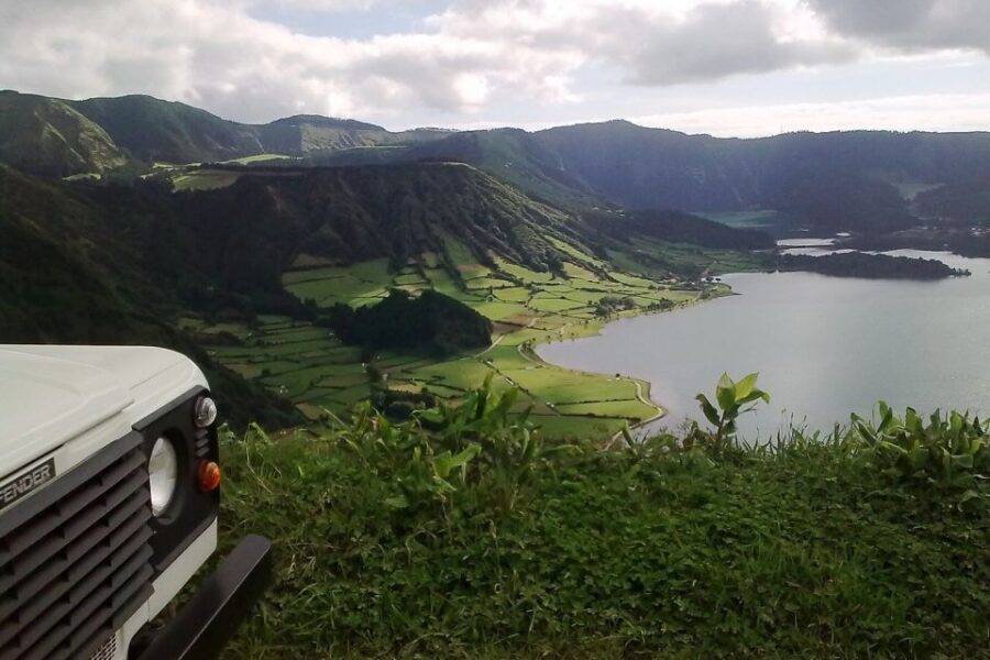 Azores: Sete Cidades Scenic Jeep Tour from Ponta Delgada - Quiet crater lakes like Lagoa Rasa, Santiago, and Carvão
