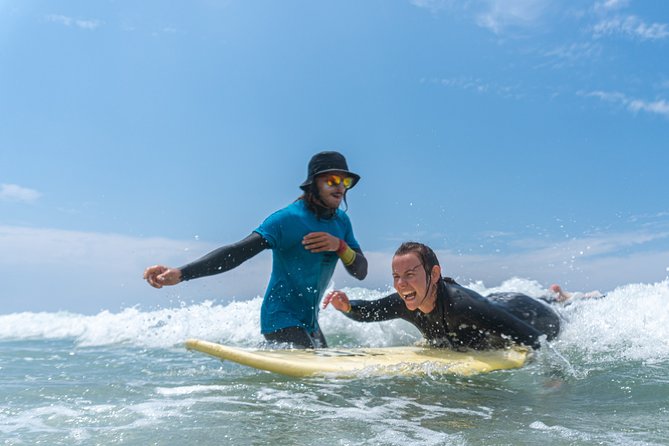 Beginner Surf Lesson at the Beautiful Algarvian West Coast - Instructors and Group Size: Why Max 6 Makes a Difference