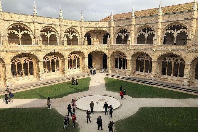 Belem and Jeronimos Monastery Guided Small Group Walking Tour - Stop-by-stop: how the itinerary flows (and what to watch for)