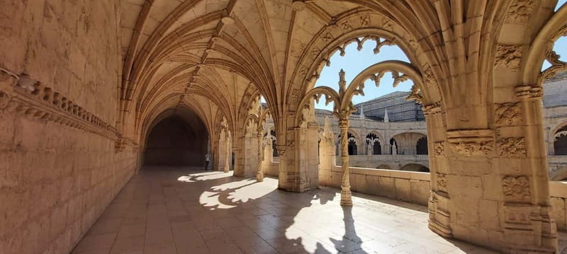Belém: Jeronimos Monastery, Tickets and Guided tour - Monument to the Discoveries: making sense of the maritime era