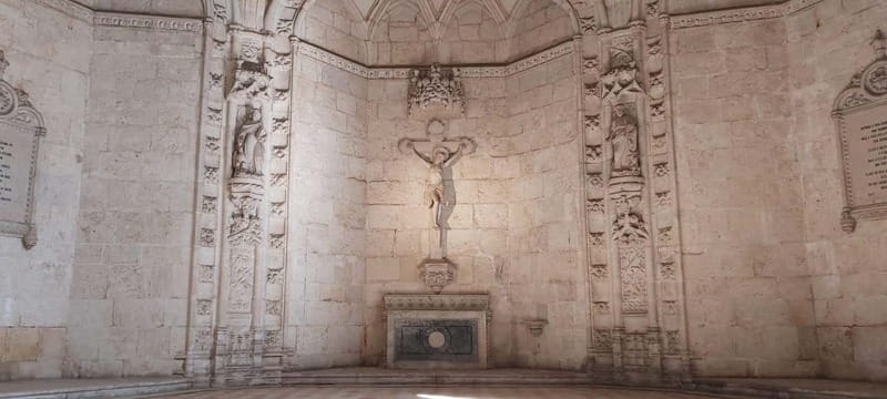 Belém: Jeronimos Monastery, Tickets and Guided tour - What to bring and how to dress for Belém walking