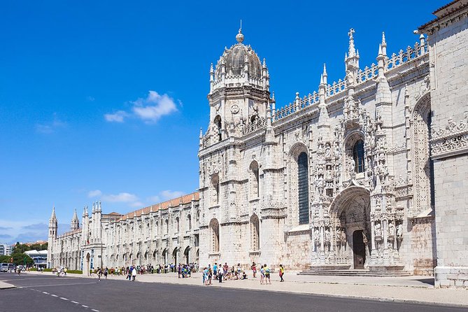 Belém Walking Tour & Lisbon’s Riverside Treasures - Belém Tower Area and the Empire Square Gardens Built for 1940