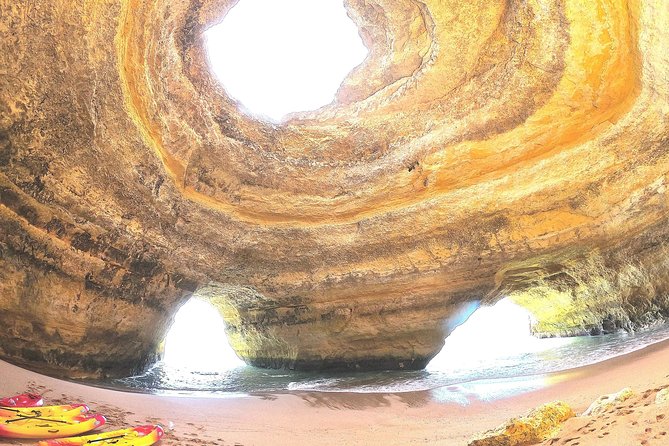 Benagil Cave 1 Hour Express Kayak tour (Max 8 people group) - Meeting point on the Benagil hill: how to find Kayak Algarve fast
