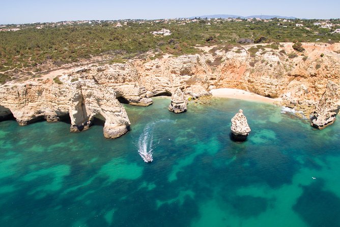Benagil Cave and Marinha Beach Boat Tour from Portimao - Ferragudo Fishermen Village: Ending With Local Color