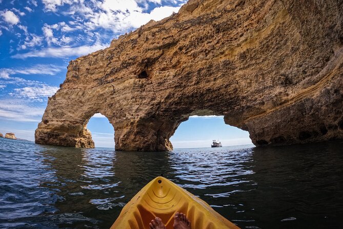 Benagil: Caves, Beaches, and Secret Spots Guided Kayak Tour - What it feels like in the kayak: effort, waves, and getting wet