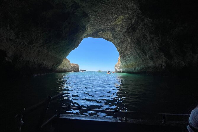Benagil Caves trips - Duration and pacing: about 2 hours that doesn’t drag