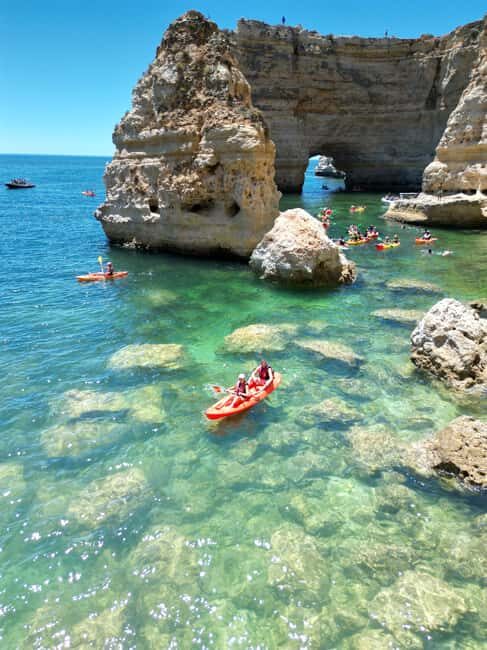Benagil: Caves & Wild Beaches Tour w/ Local Guide, 4K Photos - Finding the meeting point and the free private parking trick