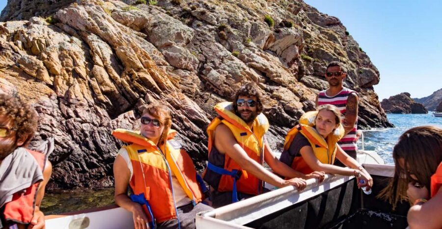 Berlengas The Atlantic Frontier: Day Tour from Lisbon - Lunch on a small island: budgeting and food expectations