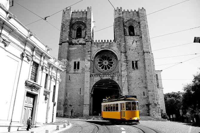 Best of Lisbon City Highlights Private Tour - Belém in one sweep: Pastéis de Belém, Tower views, and Jerónimos time