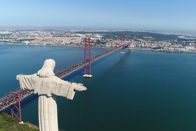 Best of Lisbon City Highlights Private Tour - Rossio, Commerce Square, and Rua Augusta: classic Lisbon in walkable chunks