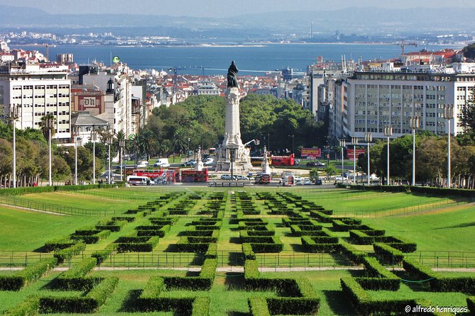 Best of Lisbon Small-Group Tour - Santa Justa area and Chiado: seeing the city’s texture from inside a van