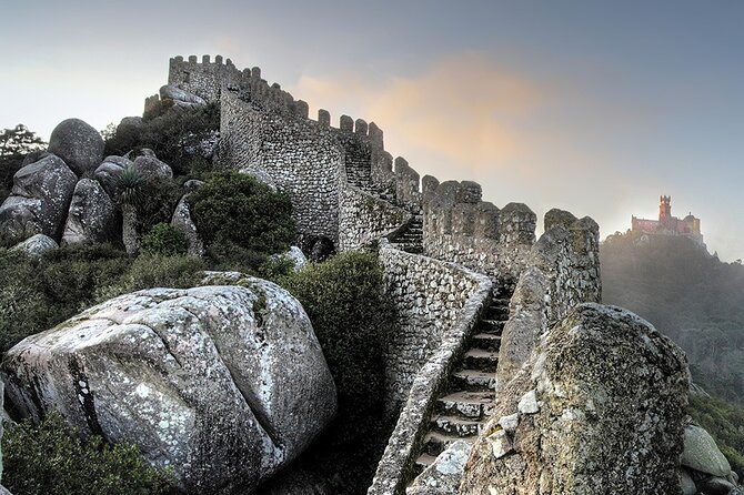 Best Sintra day trip : Pena Palace, Regaleira, Clifs & Ocean - Castelo dos Mouros: the 360-degree view that makes Sintra feel huge