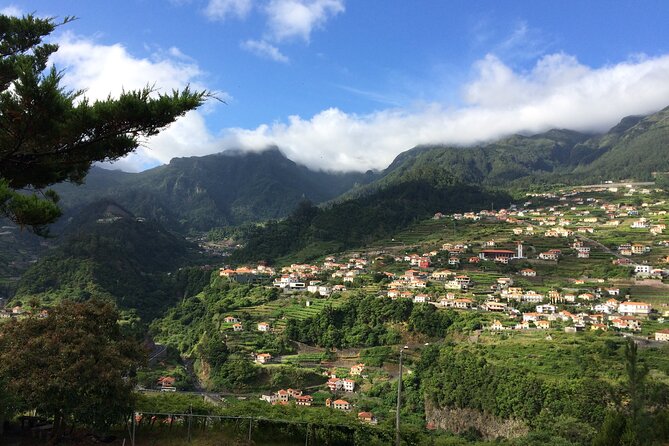 Bestselling Wine Tour, Tasting Experience & Skywalk 4x4 Adventure - Quinta Grande and Campanário: villages that feel like Madeira lives here