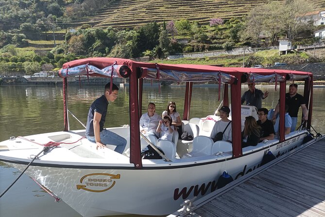Boat tour 50min through the river Douro in Pinhão - Port Wine on Deck: Included Tasting That Doesn’t Overstay