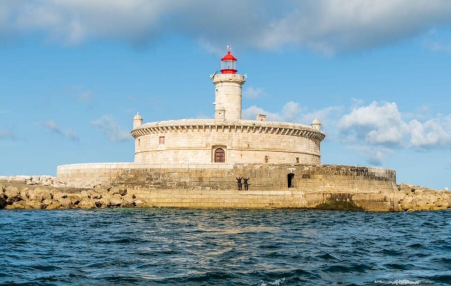 Boat tour: charming Cascais Coast to Lisbon lighthouse - Fort of São Julião da Barra: The Tagus Entrance From the Water