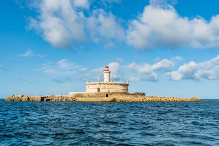 Boat tour: charming Cascais Coast to Lisbon lighthouse - Cascais to Estoril: Quick Beach Glimpses That Still Feel Fun