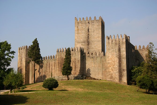 Braga and Guimarães Full Day Private Tour from Porto - Sé de Braga and cathedral-area stops: the view you get by slowing down