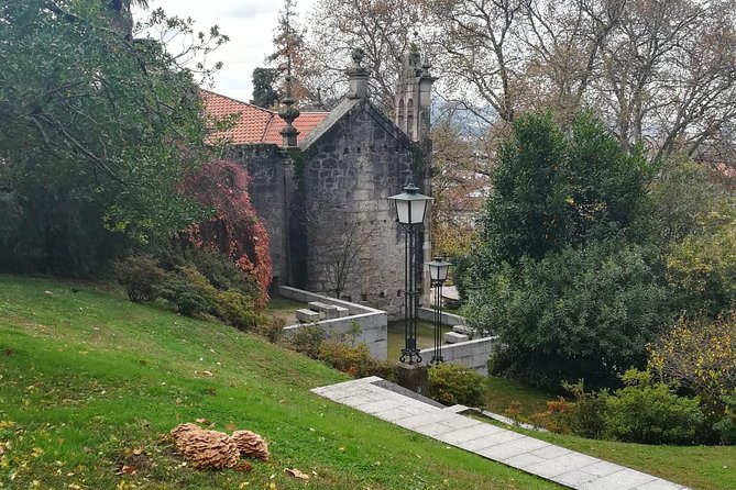 Braga and Guimarães Small-Group Tour with Lunch from Porto - Key highlights to look for
