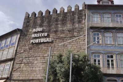 Braga & Guimarães Best-Of Private Tour – Customizable Experience - Starting From Porto: Smooth Beginning and Helpful Photo Stops