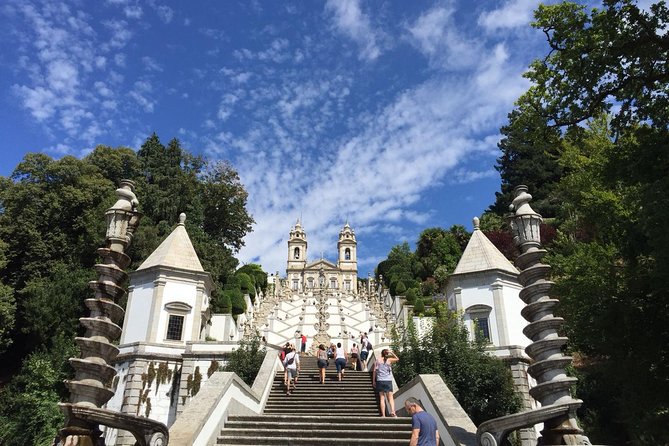 Braga & Guimarães Small Group Tour: Lunch & All Tickets Included - The Guimarães Historic Center Walk: Medieval Streets and Real Time to Wander