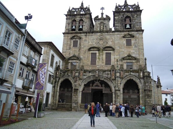 Braga: Half Day Private Tour from Porto - Key highlights worth planning around