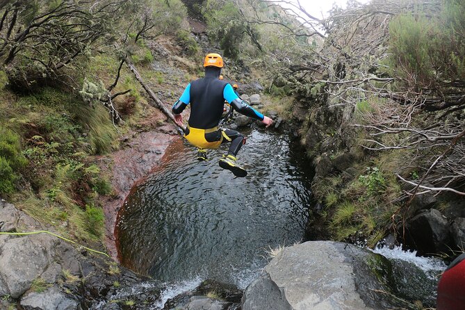 Canyoning in Madeira: Ribeira das Cales - Funchal Ecological Park - Meeting at 8:30am: Pickup from Funchal and Caniço