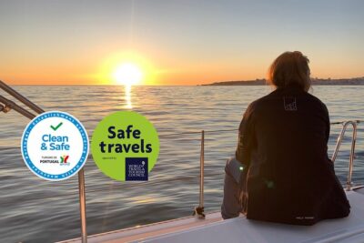 Cascais Private Luxury Sunset 2h Cruise with a drink - Meeting the boat in Cascais (and why it matters)