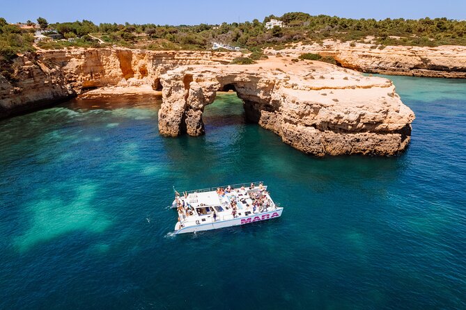 Catamaran Cruise: Caves and Coastline to Benagil - What to expect on board: rules, smoking, and the small friction points