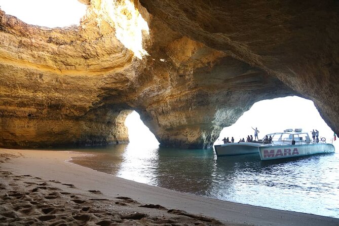 Catamaran Cruise: Caves and Coastline to Benagil - Practical tips for the day: check-in timing and packing checklist