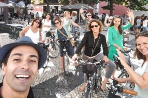 Central Lisbon 3-Hour Guided E-Bike Tour - From Alameda Cardeal Cerejeira to Eduardo VII Park Views
