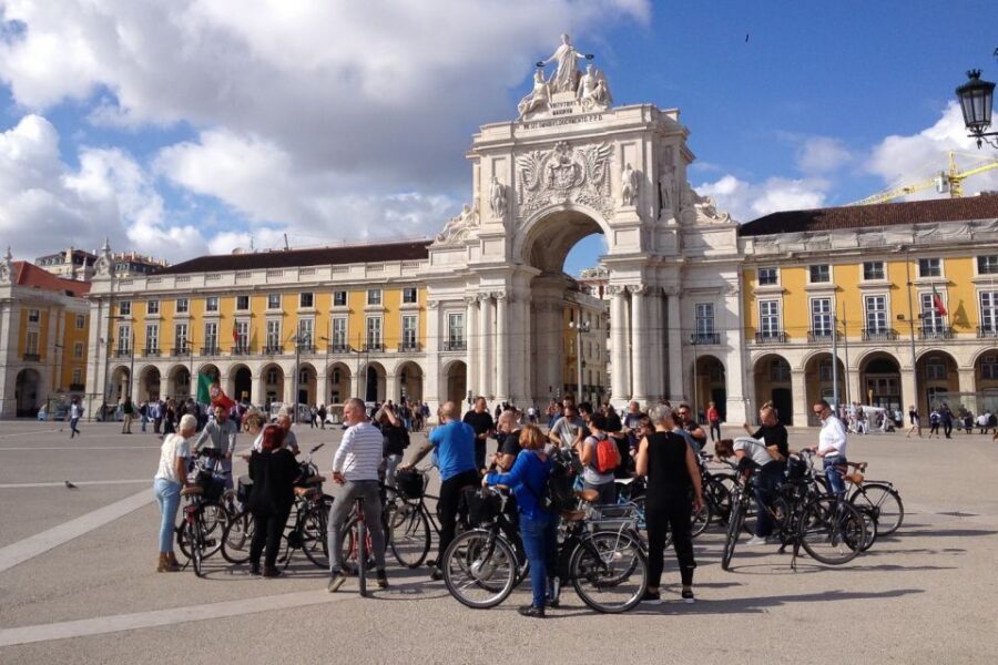 Central Lisbon 3-Hour Guided E-Bike Tour - Príncipe Real: Boutiques, Galleries, and Colorful Old Buildings