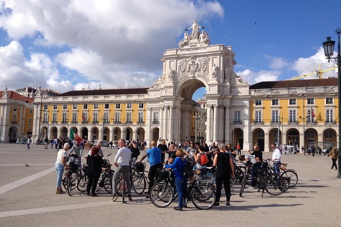 Central Lisbon E-Bike Tour - Stop 4: Príncipe Real and the shady-square moment