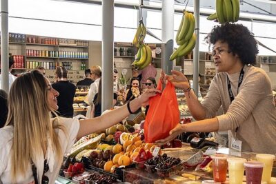 Chef Led Porto Market Tour and Portuguese Tapas Class with Wine - The walk to Canto de Luz: coffee first, then aprons on