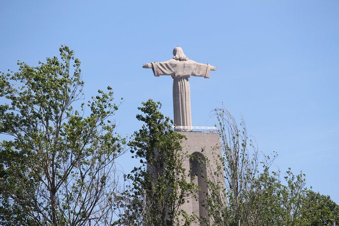Christ the King - Lisbon - 3 Hour Electric Bike Tour - Where the ride starts: central Lisbon and an easy onboarding