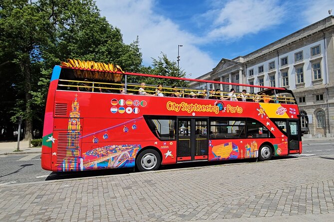 City Sightseeing Porto Hop-On Hop-Off Bus Tour - Audio guide reality: nine languages, but manage expectations