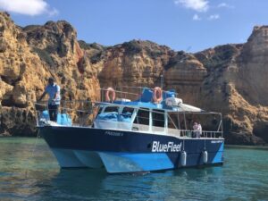 Coast Trip to Ponta da Piedade From Lagos - What the guide focuses on (and why it makes the caves easier to enjoy)