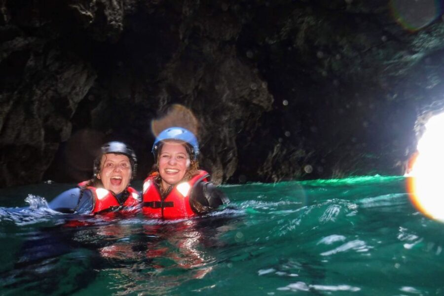 Coasteering Algarve: Cliff Jump, Swim & Climb in Sagres - The pacing of a 3.5-hour session: where the time actually goes