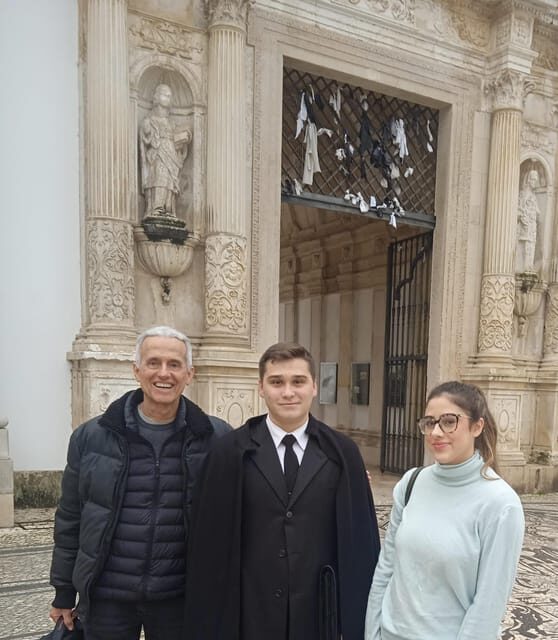 Coimbra: Guided tour with a local student - Student life traditions: the secret sauce of the whole tour