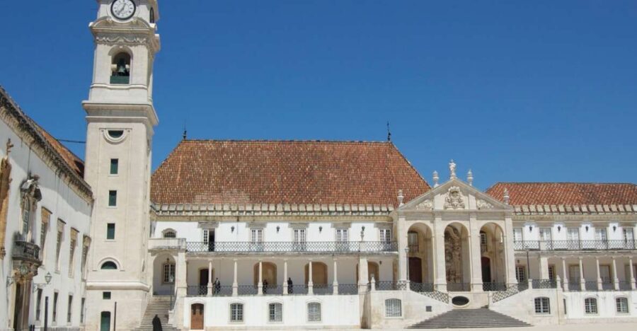 Coimbra: University of Coimbra Guided Tour - Porta Férrea to the Royal Palace: The University Shows Its Power