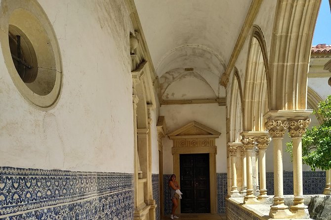 Convent of Christ Tour "Portugal in the Map" - Visit Tomar with a local guide! - Start at the Castle Wall and Gardens (Don’t Skip This Part)